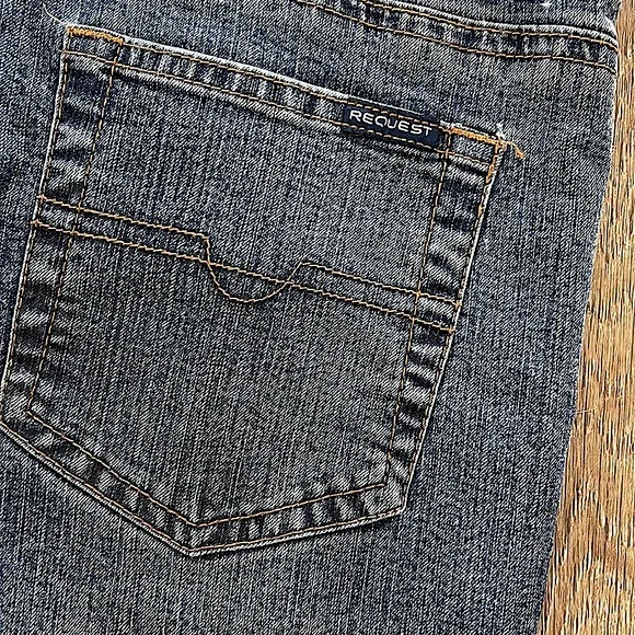 Request Semi-Flare Jeans - Picture 5 of 6